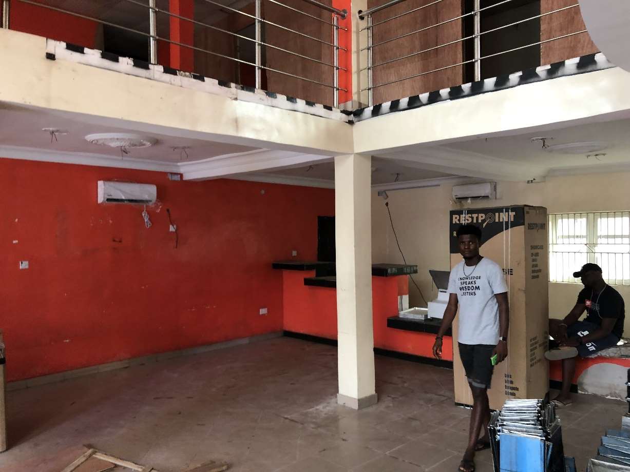 Walk-In Restaurant / Eatery